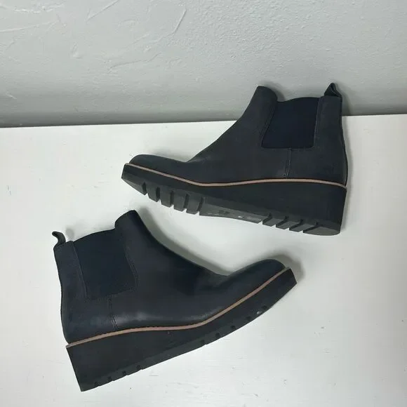 Eileen fisher washed leather wedge Chelsea booties size 8 - Picture 3 of 9